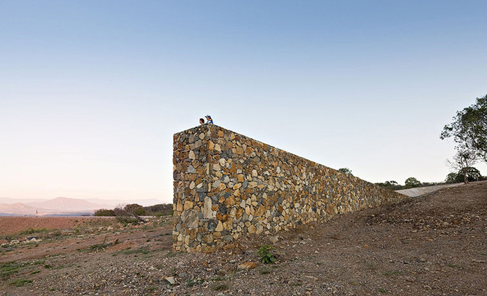 Ruta Del Peregrino: объект от Ai Weiwei