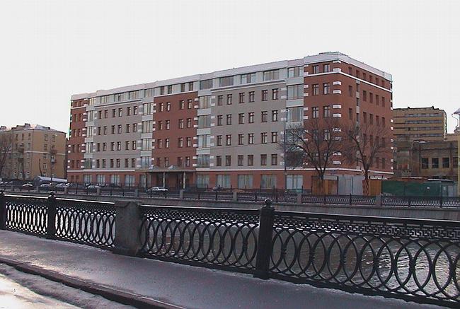 Административное здание на Б.Татарской