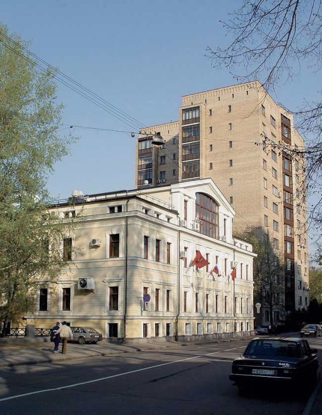 Реконструкция административного здания на Спиридоновке